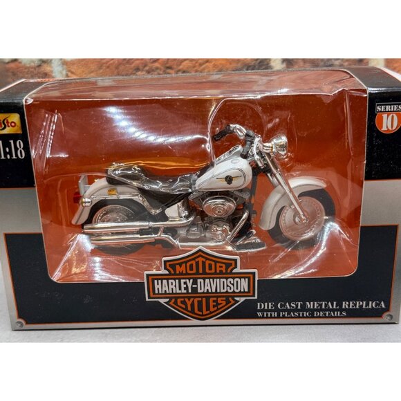 maisto Other - Harley-Davidson Die-Cast Metal Motorcycle Replica 1:18 Scale By Maisto